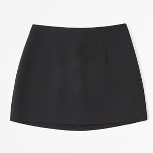 NWT Abercrombie & Fitch Black Scarlet Mini Skirt Skort - size XS